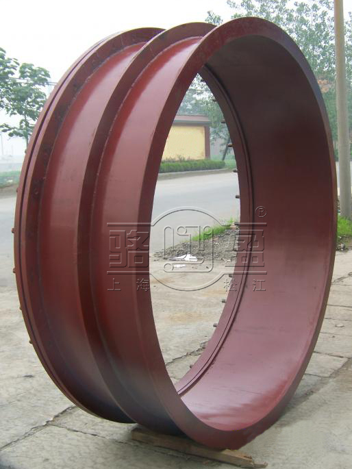 大型<a href=http://www.m.hfsssr.com target=_blank class=infotextkey>防水套管</a>